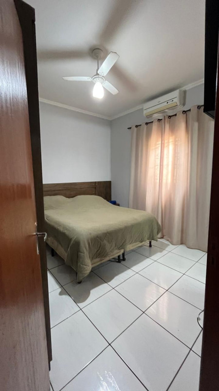 Casa, 3 quartos, 252 m² - Foto 2