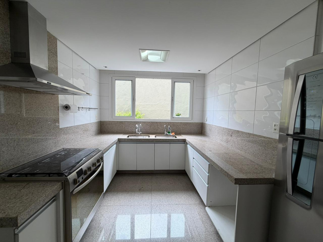 Casa, 4 quartos, 1157 m² - Foto 17