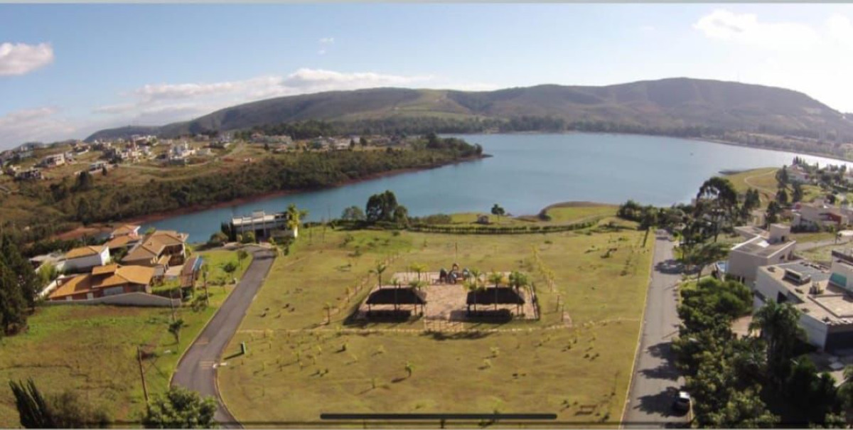 Terreno, 1077 m² - Foto 2