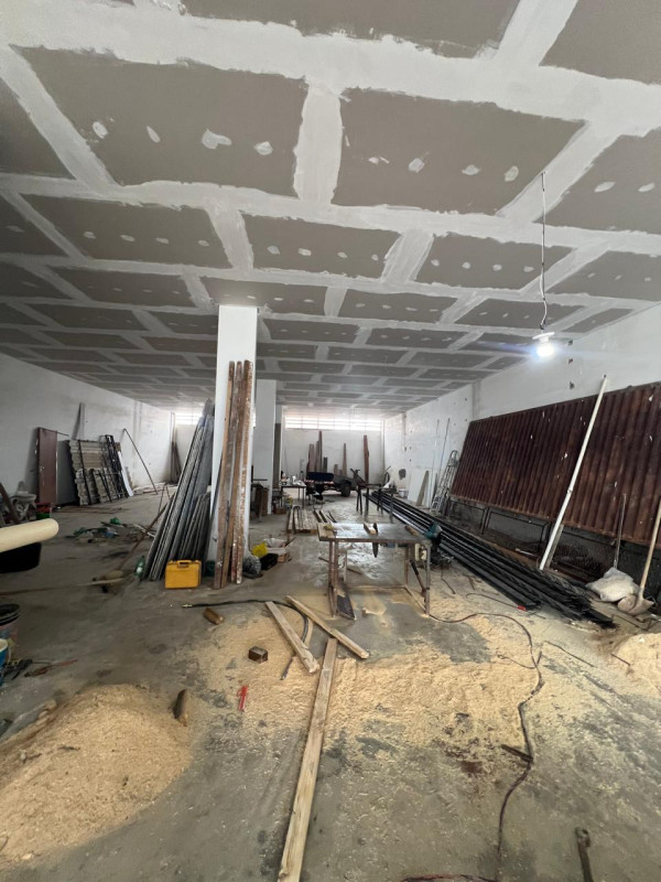 Loja-Salão, 250 m² - Foto 2