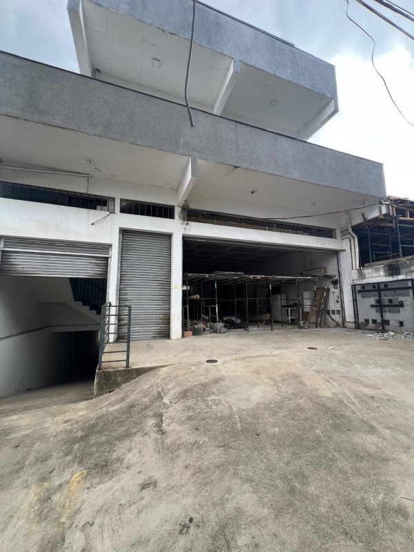 Loja-Salão, 250 m² - Foto 1