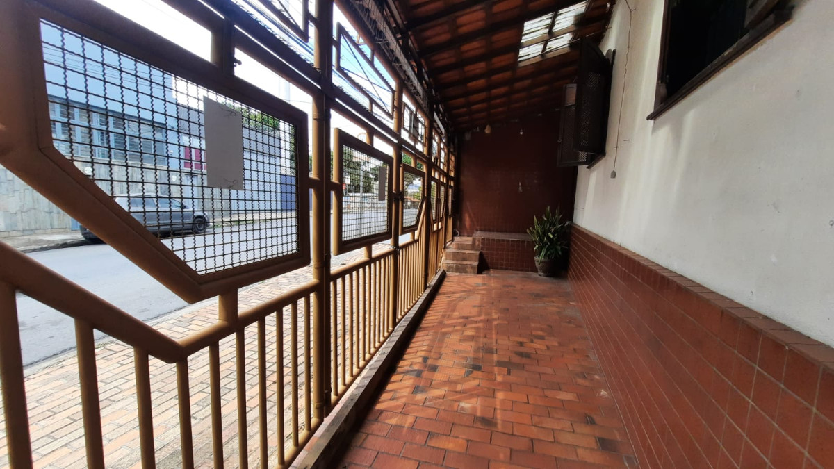Casa, 3 quartos, 352 m² - Foto 2