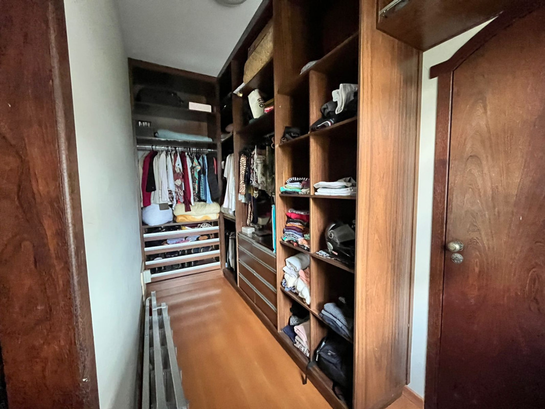 Casa, 4 quartos, 320 m² - Foto 17