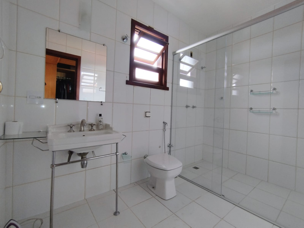 Casa, 4 quartos, 290 m² - Foto 22