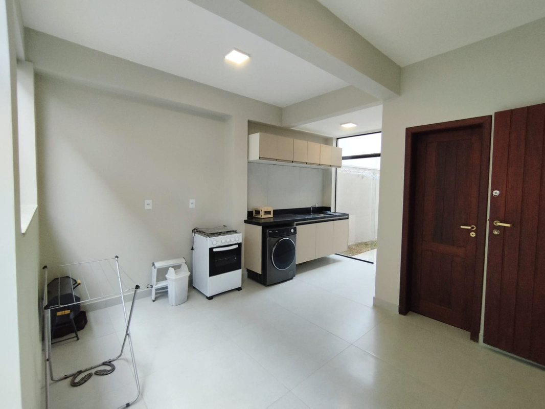 Casa, 4 quartos, 290 m² - Foto 8