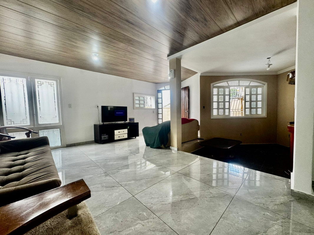 Casa, 4 quartos, 239 m² - Foto 11