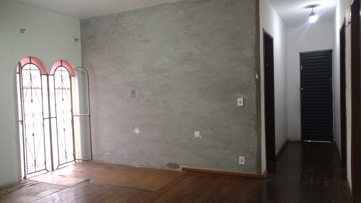 Casa, 4 quartos, 160 m² - Foto 1