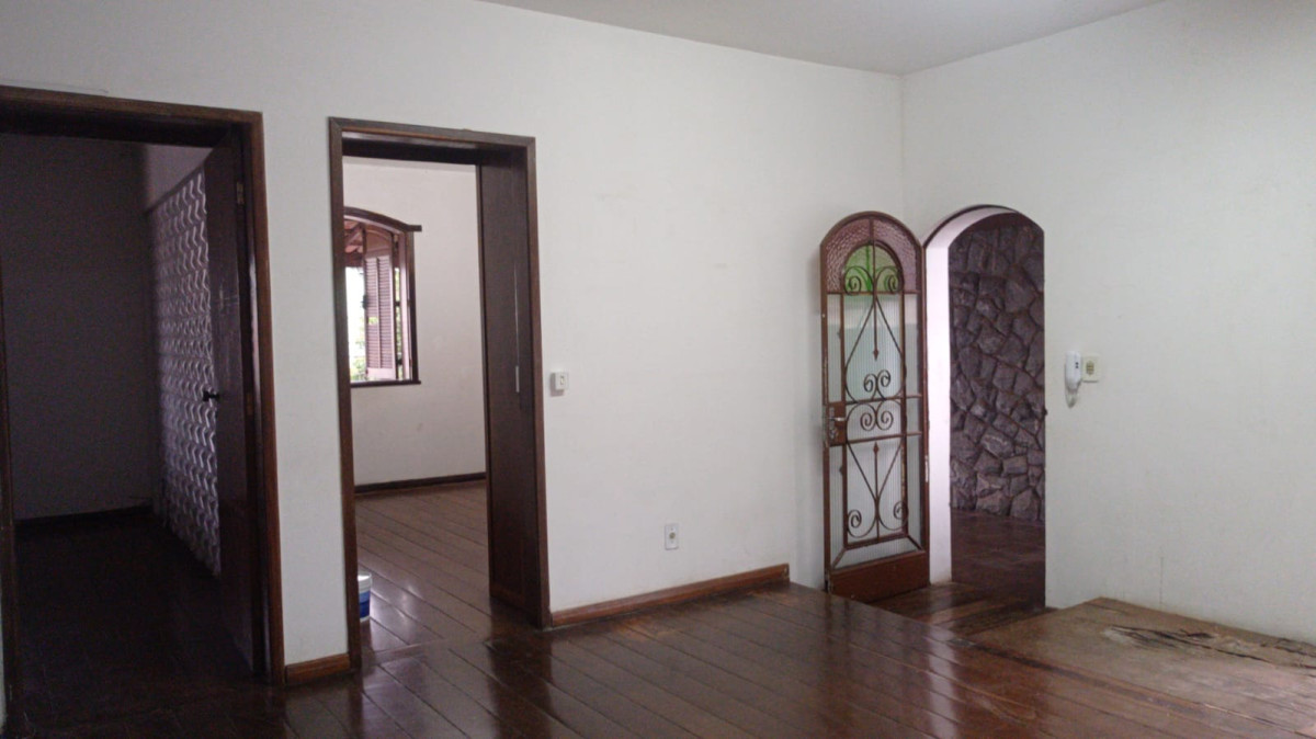 Casa, 4 quartos, 160 m² - Foto 2