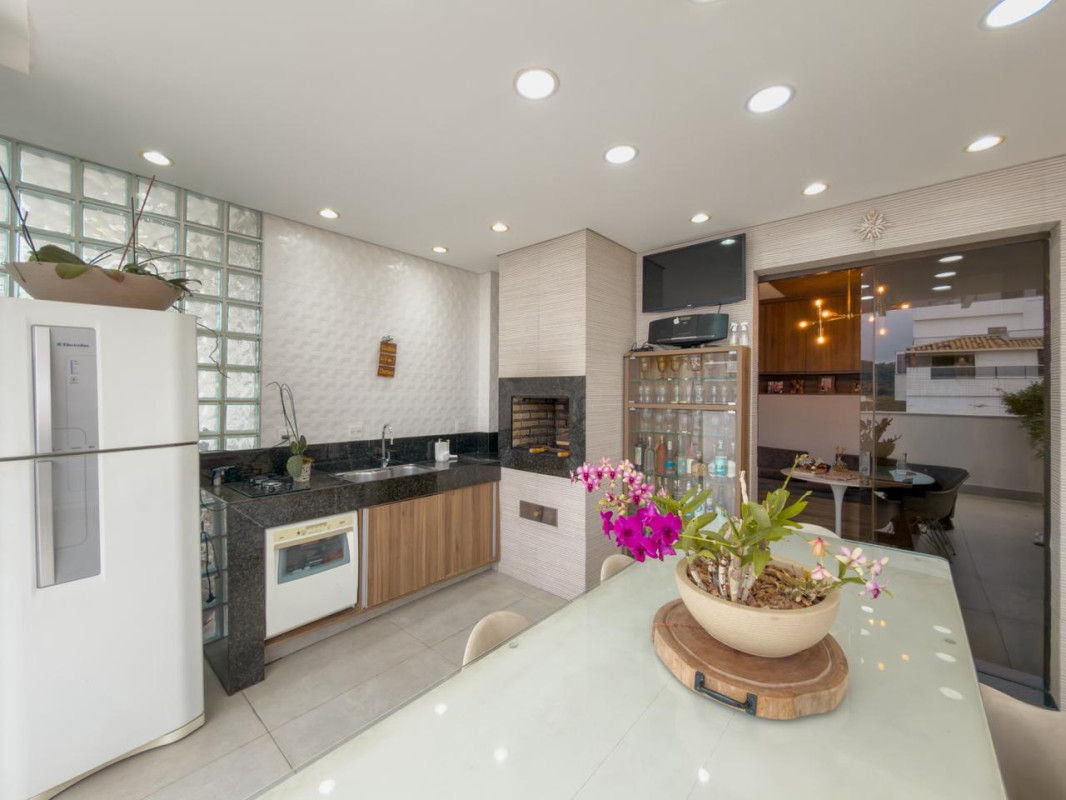 Cobertura, 4 quartos, 167 m² - Foto 2