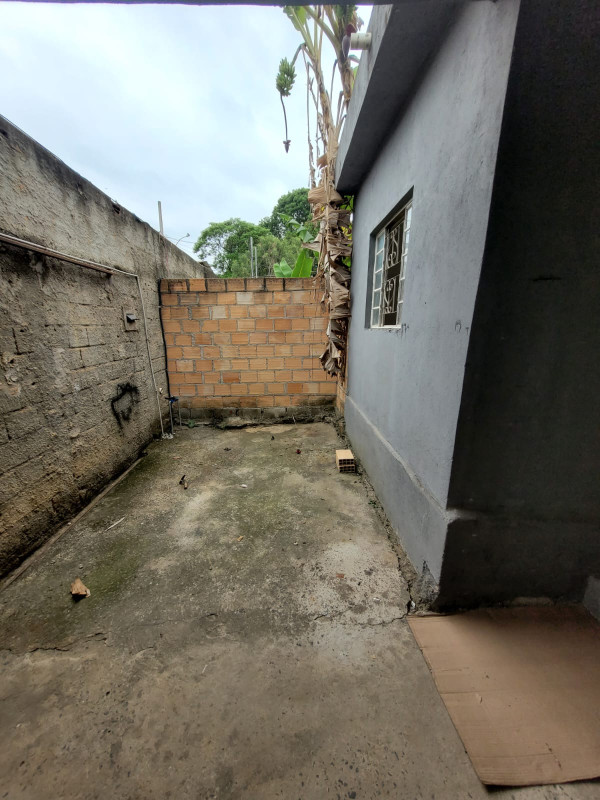 Casa, 2 quartos, 70 m² - Foto 2