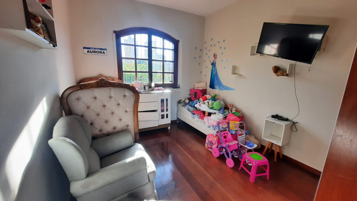 Casa, 3 quartos, 300 m² - Foto 16