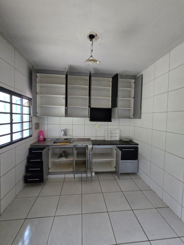 Casa, 2 quartos, 2400 m² - Foto 2