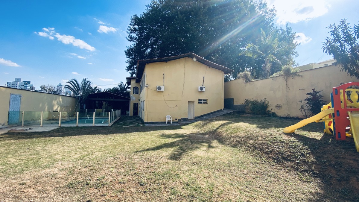 Casa, 4 quartos, 350 m² - Foto 23