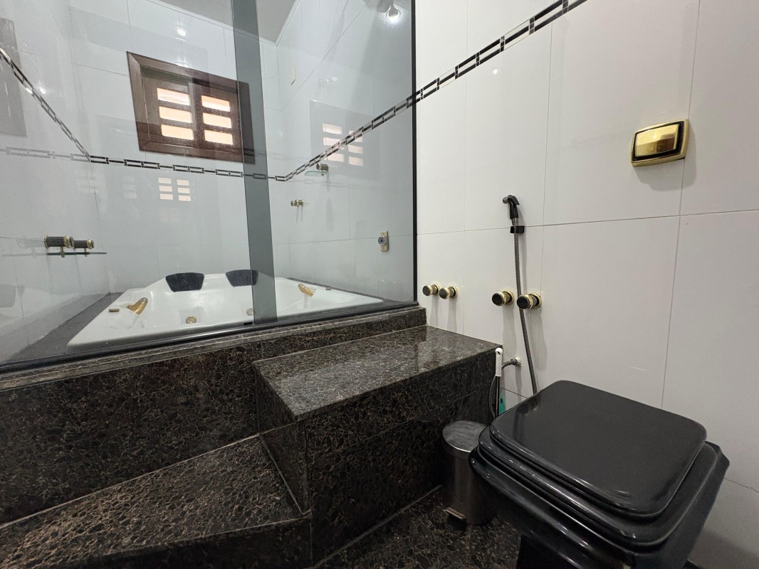 Casa, 4 quartos, 384 m² - Foto 23