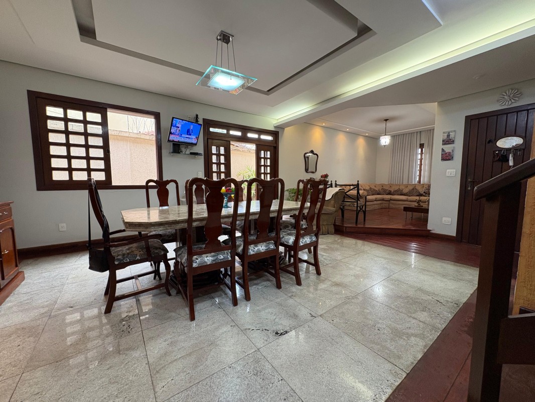 Casa, 4 quartos, 384 m² - Foto 20