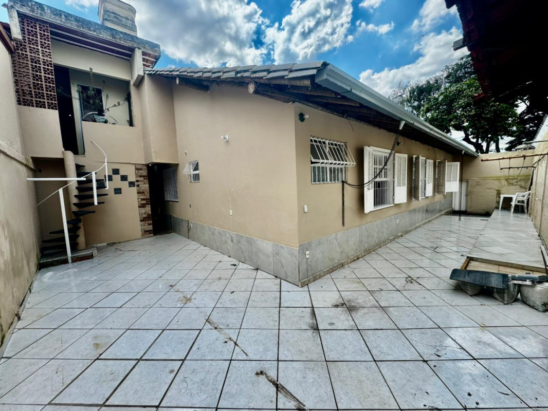 Casa, 4 quartos, 239 m² - Foto 4