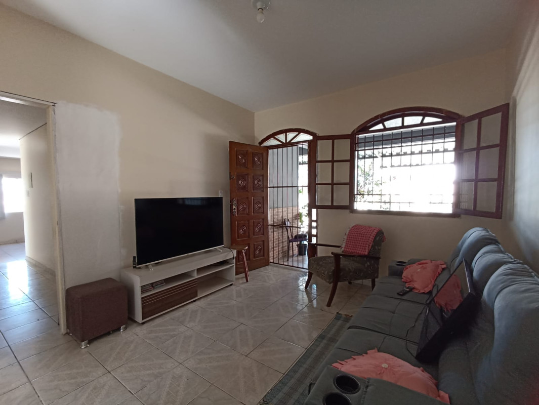 Casa, 3 quartos, 356 m² - Foto 4