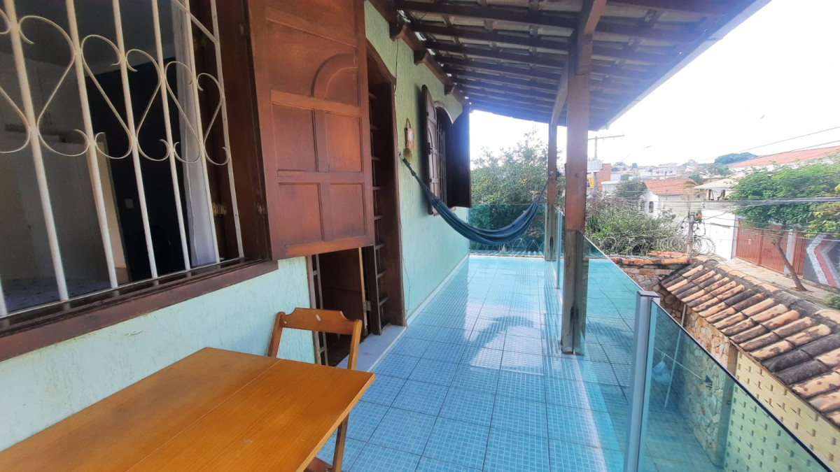 Casa, 5 quartos, 300 m² - Foto 2