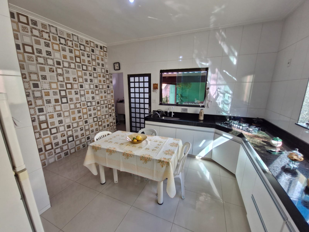 Casa, 3 quartos, 385 m² - Foto 4