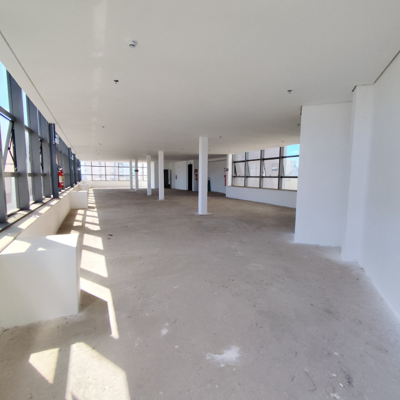 Loja-Salão, 330 m² - Foto 1