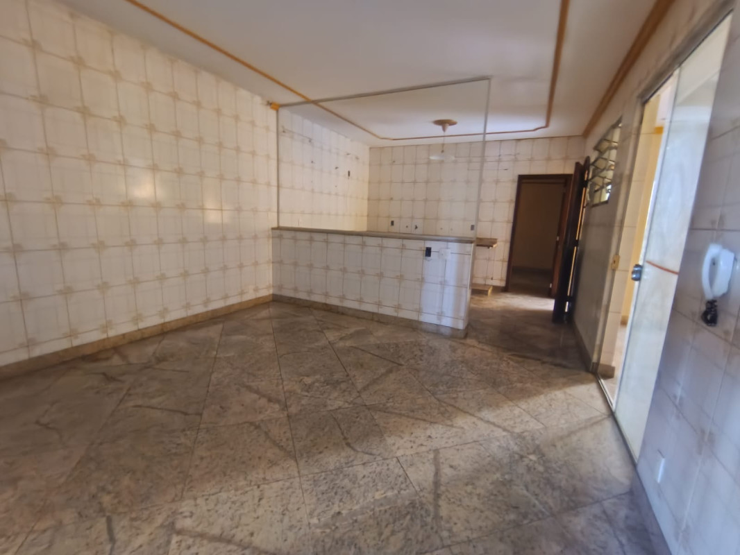 Casa, 7 quartos, 509 m² - Foto 8