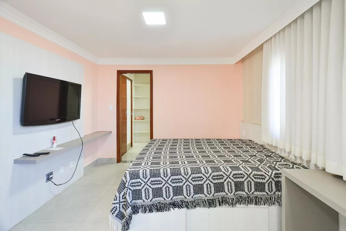Cobertura, 4 quartos, 215 m² - Foto 12