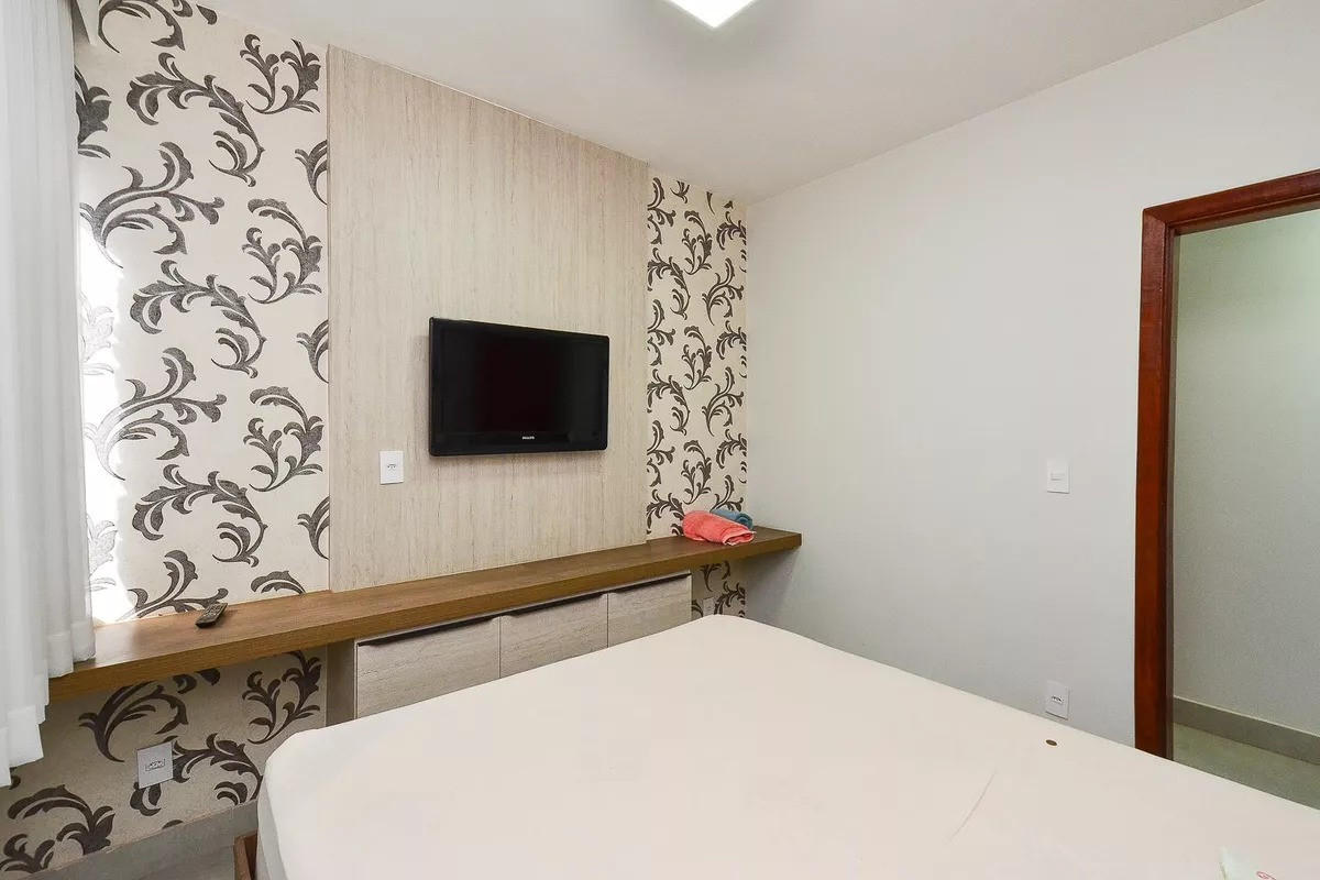 Cobertura, 4 quartos, 215 m² - Foto 10