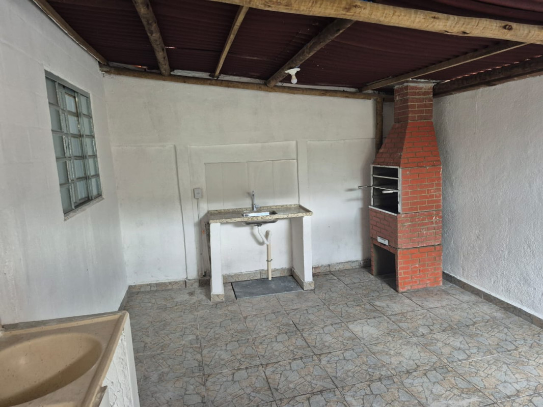 Casa, 2 quartos, 43 m² - Foto 1
