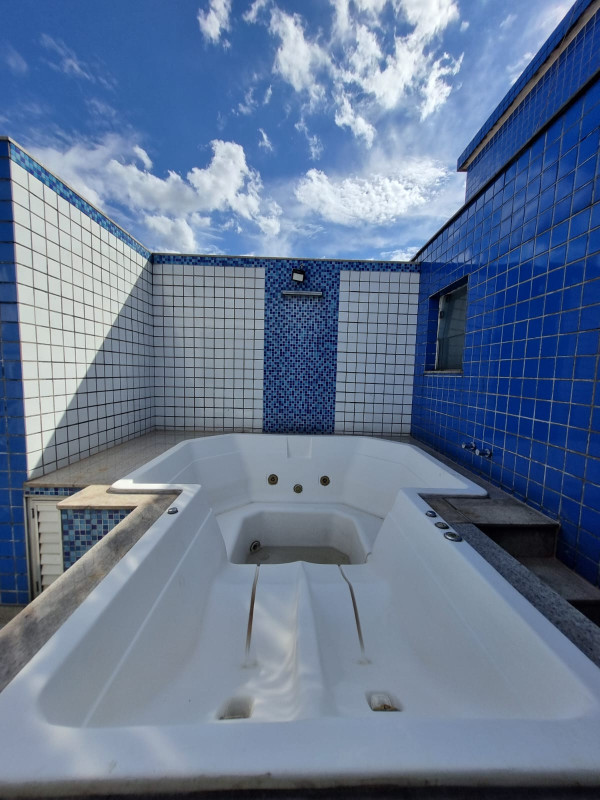 Cobertura, 4 quartos, 252 m² - Foto 1