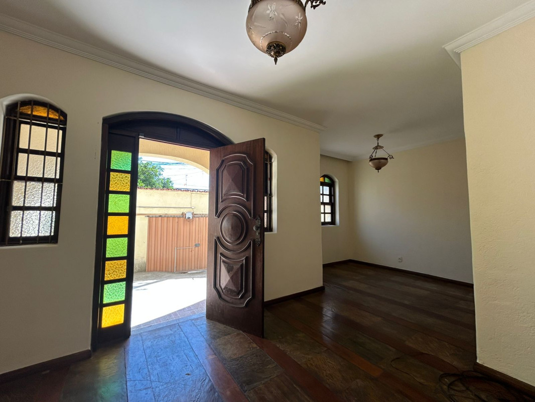 Casa, 7 quartos, 687 m² - Foto 4