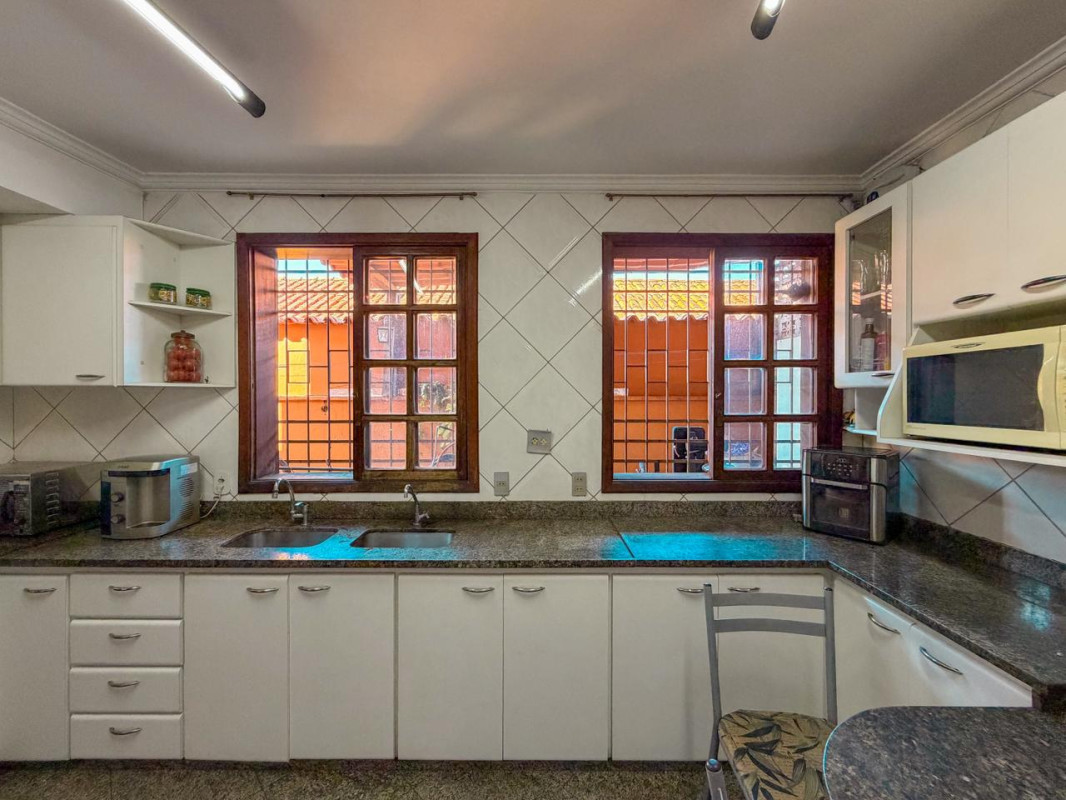 Casa, 4 quartos, 342 m² - Foto 8