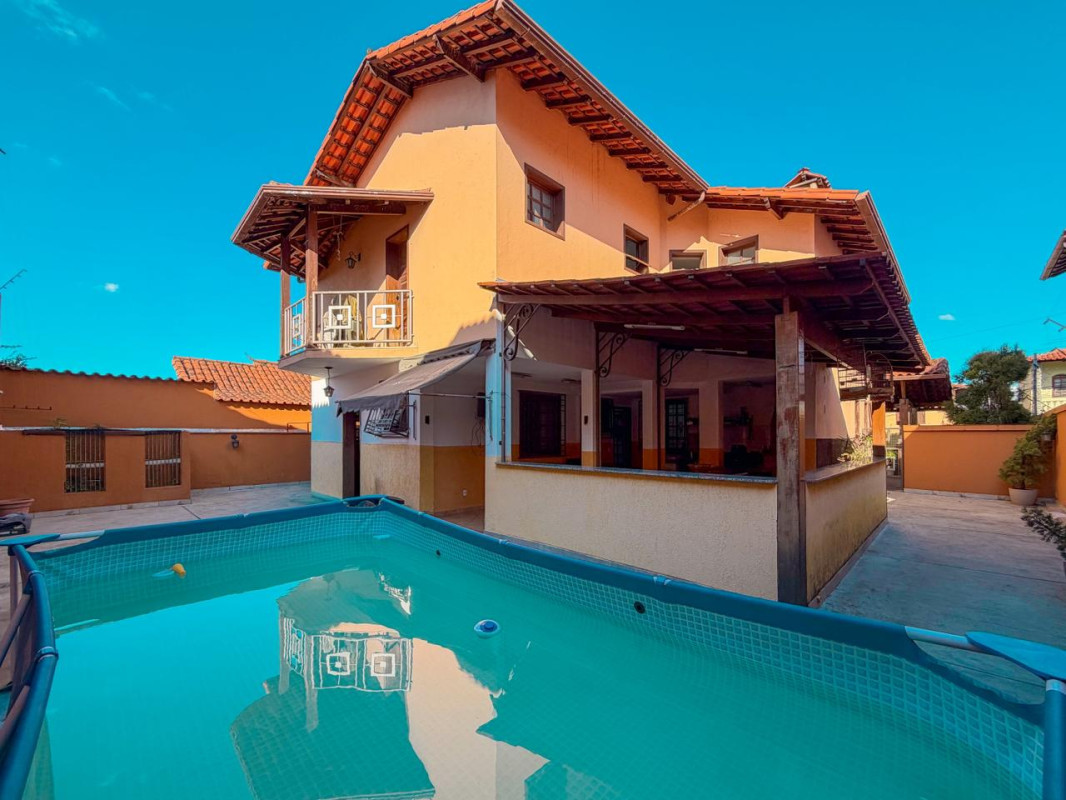 Casa, 4 quartos, 342 m² - Foto 1