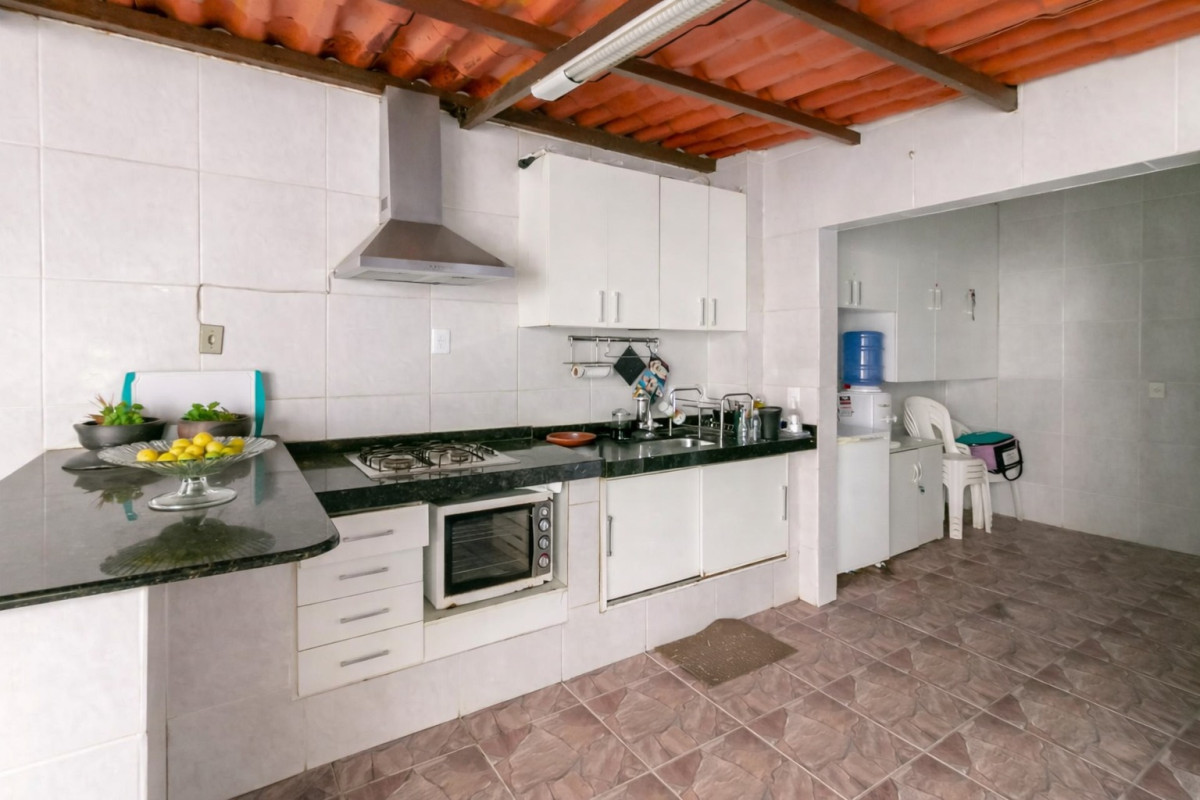 Casa, 3 quartos, 300 m² - Foto 19
