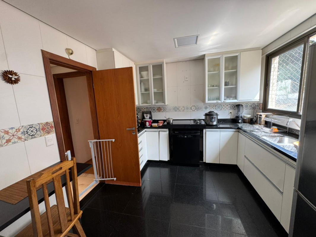 Apartamento, 4 quartos, 198 m² - Foto 10