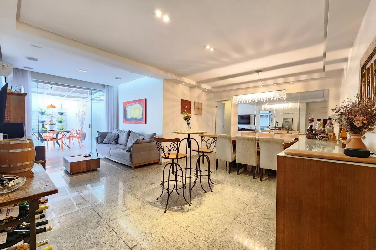 Apartamento, 4 quartos, 185 m² - Foto 1
