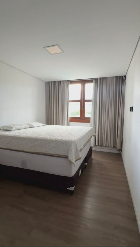 Casa, 4 quartos, 450 m² - Foto 9
