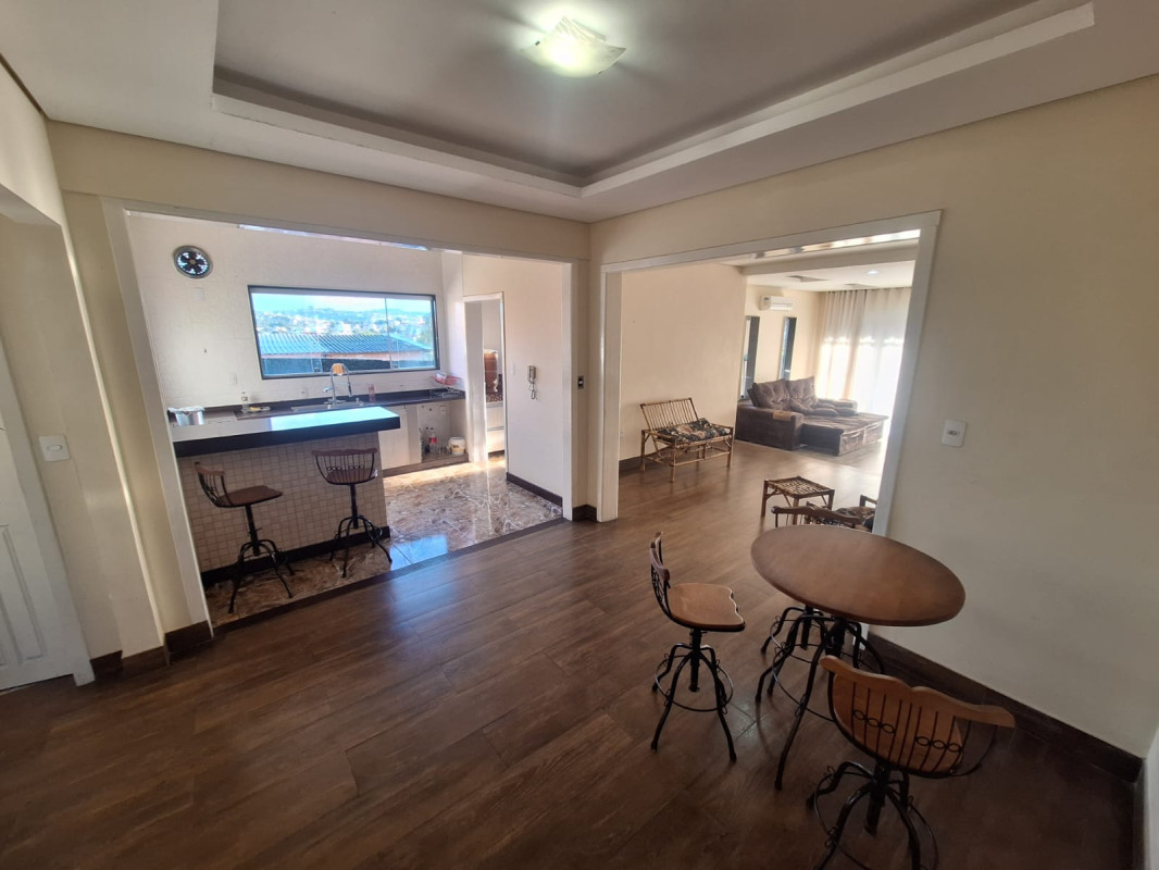 Casa, 3 quartos, 206 m² - Foto 7