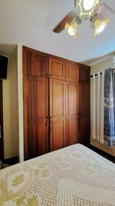 Casa, 4 quartos, 190 m² - Foto 12