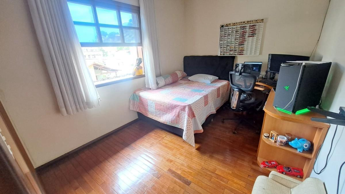 Casa, 4 quartos, 190 m² - Foto 13