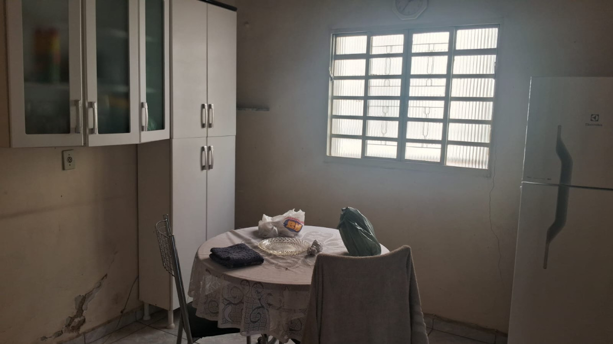 Casa, 5 quartos, 250 m² - Foto 24
