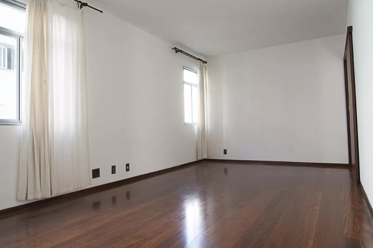 Apartamento, 4 quartos, 140 m² - Foto 1