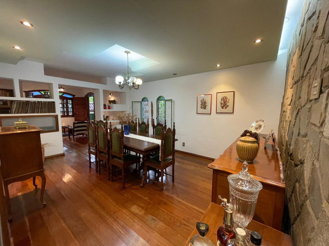 Casa, 5 quartos, 313 m² - Foto 7