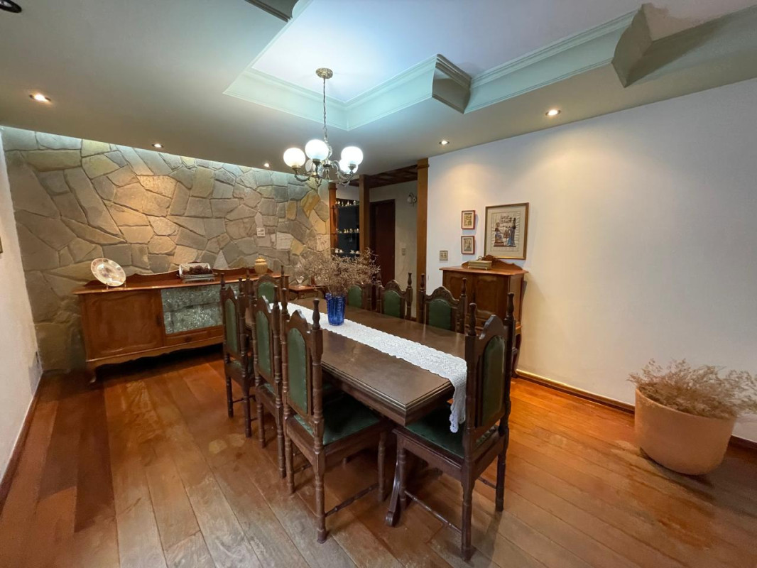 Casa, 5 quartos, 313 m² - Foto 9