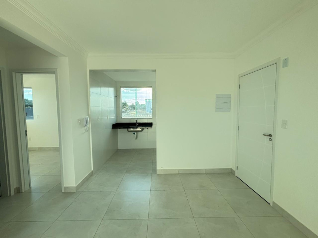Apartamento, 2 quartos, 60 m² - Foto 2