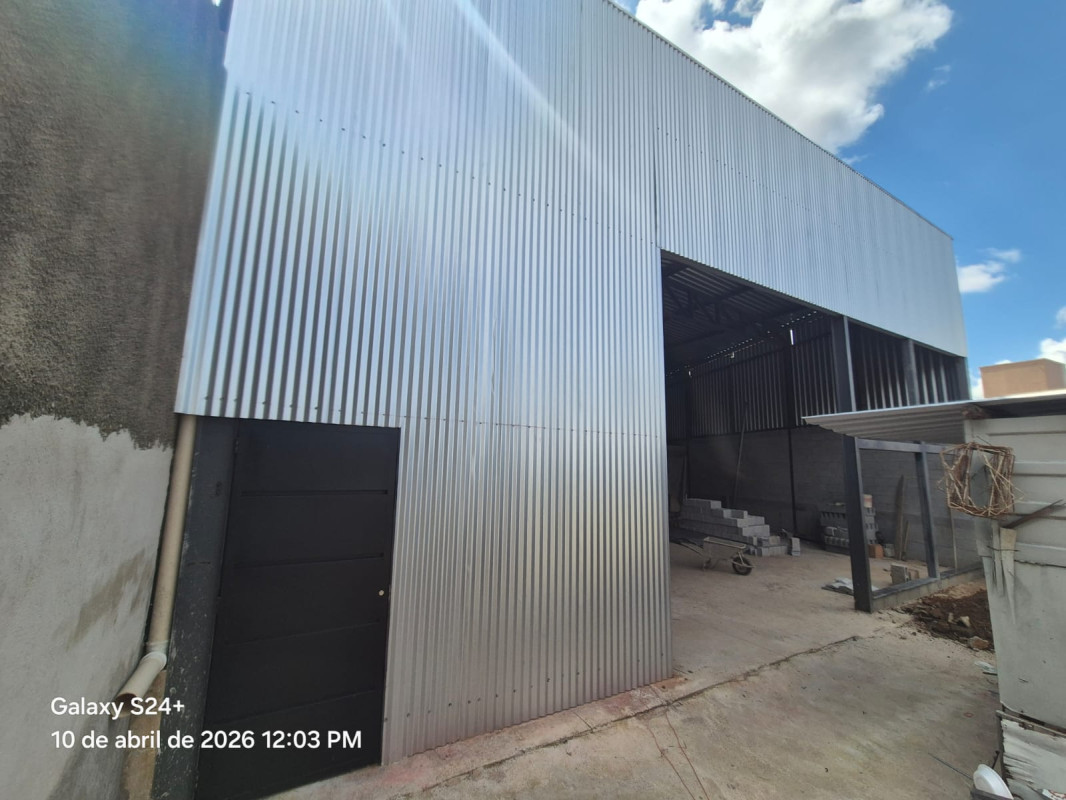 Depósito-Galpão, 300 m² - Foto 1