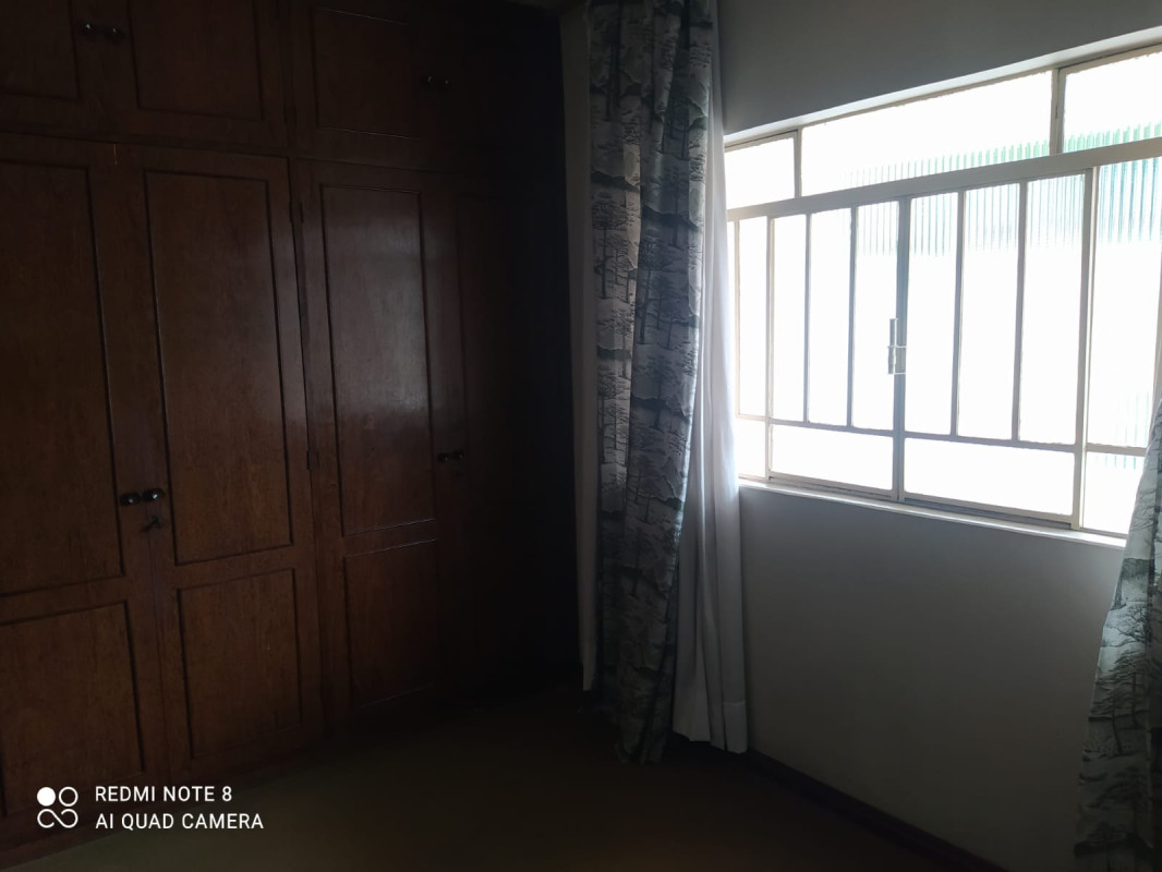 Casa, 8 quartos, 360 m² - Foto 23