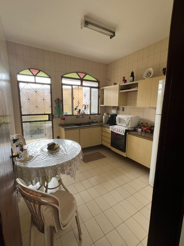 Casa, 5 quartos, 220 m² - Foto 15