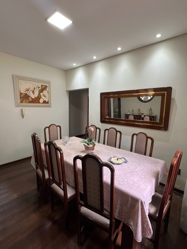 Casa, 5 quartos, 220 m² - Foto 17