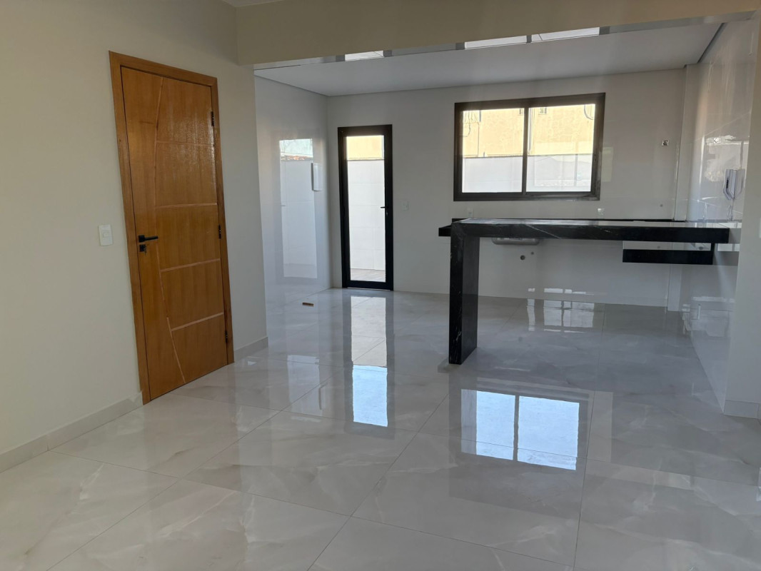 Apartamento, 3 quartos, 100 m² - Foto 2