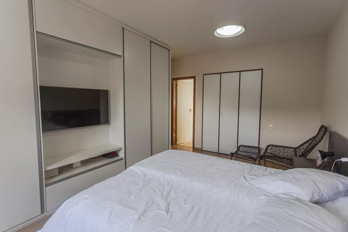 Apartamento, 4 quartos, 330 m² - Foto 12